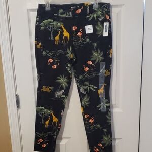 Old Navy Pixie Pants Size 8
